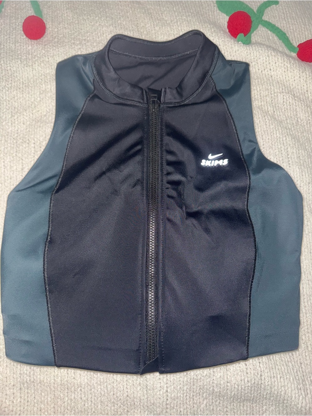 NWT Nike x SKIMS Shine color Block Zip Up Bra - Obsidian/ Dark Teal